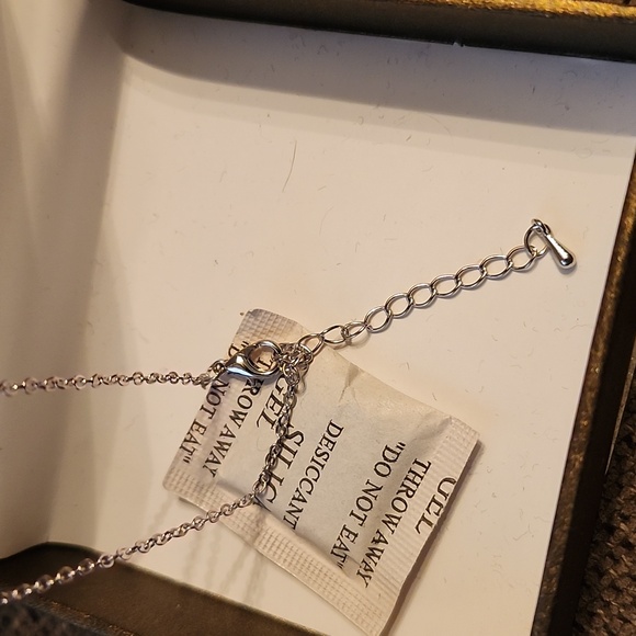 2ctw CZ Emerald Cut Earring & Necklace Box Set NWT - Picture 6 of 8
